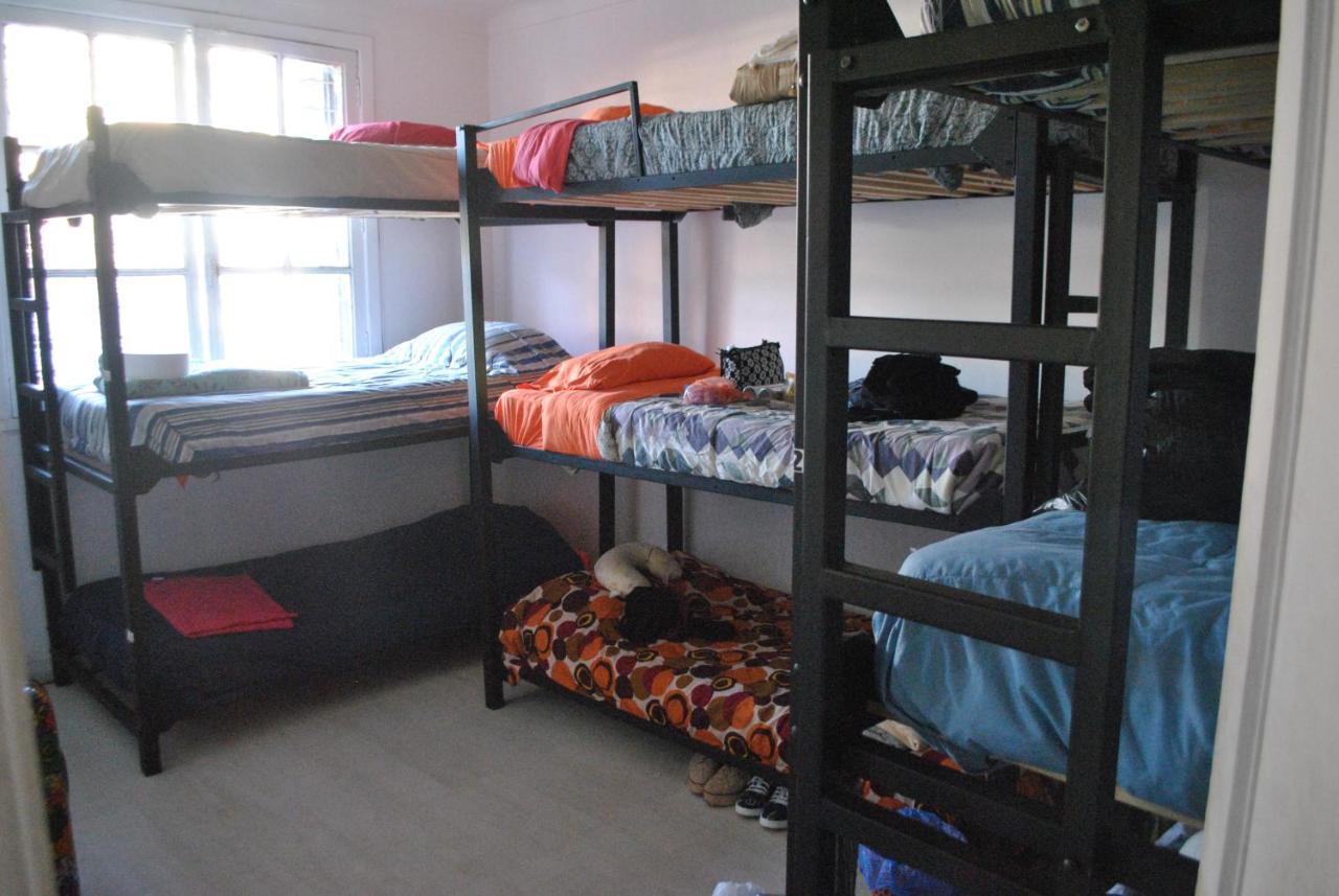 Urbano Hostel Santiago del Cile Esterno foto